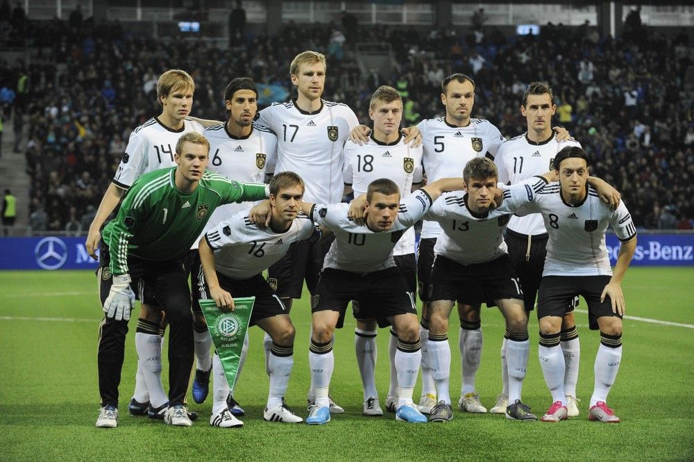 波兰险胜摩洛哥,进军欧洲杯四强赛 波兰险胜摩洛哥,进军欧洲杯四强赛