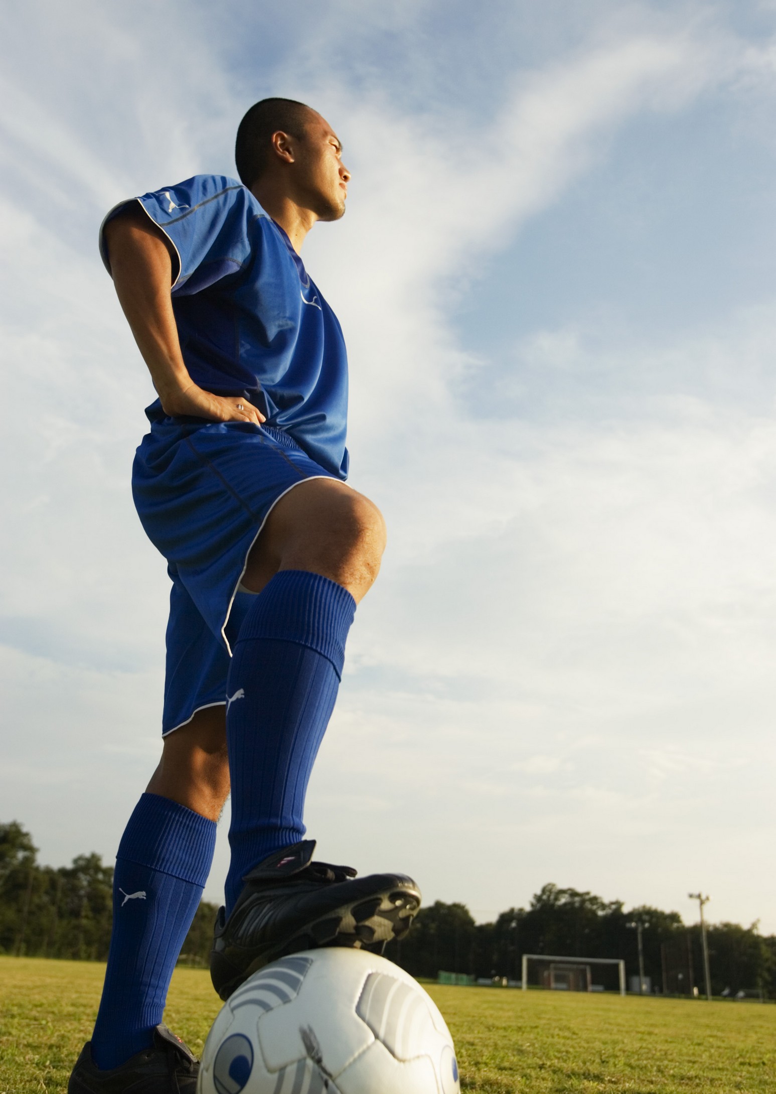 开云官网-足球比赛中的精彩瞬间感染人心的简单介绍