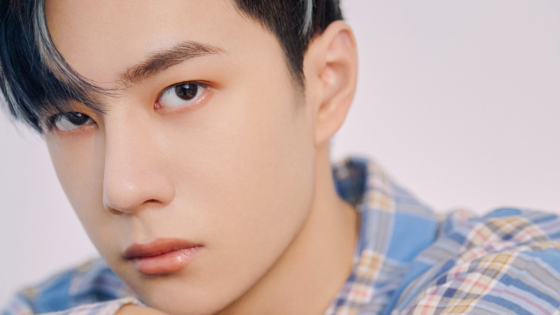 我来提供一个融合现实与虚构可能性的独特视角，希望能为您带来启发